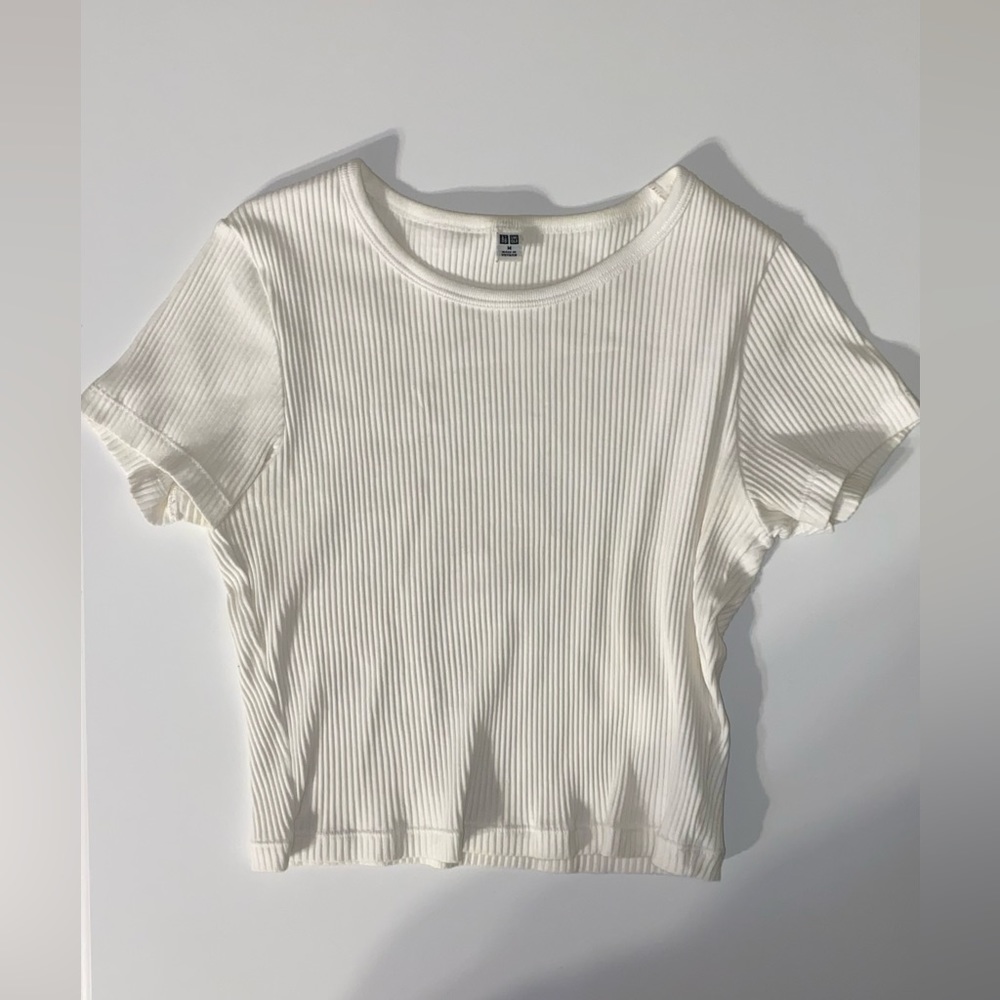 Uniqlo Ribbed Top